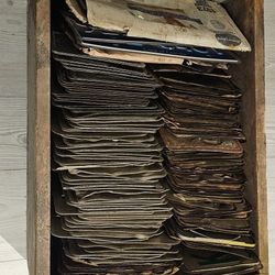 Old License Plates Decorations 