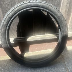 METZLER Front tire