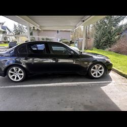 2004 BMW 545i