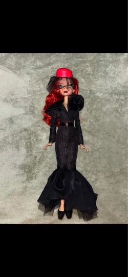 Marvel Amadame Alexander Black Widow Doll