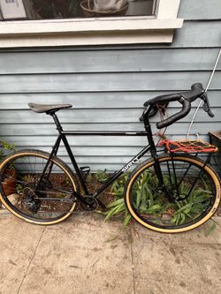 Surly Straggler 60cm Gravel Bike Build