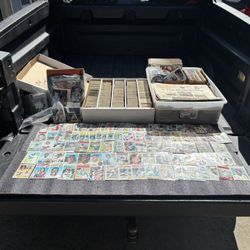 Garage Sale/Storage Locker Vintage 60s/70s Baseball Card Collection 