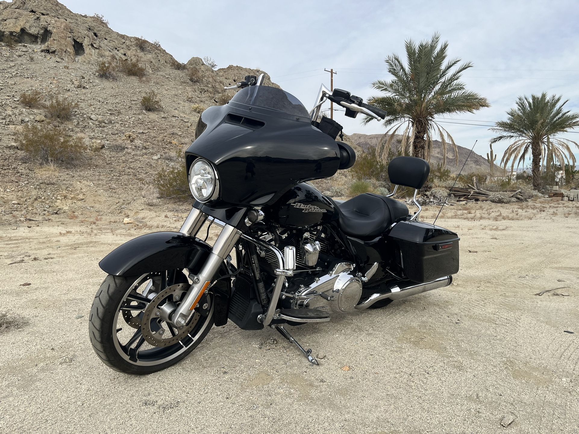 2017 Harley Davidson Street Glide Special