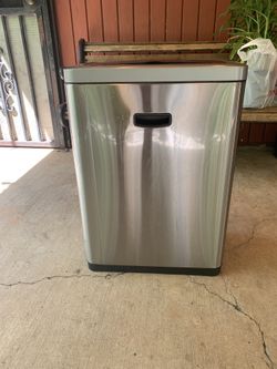 Kitchen garbage can-stainless steel-electronic with automatic door opening