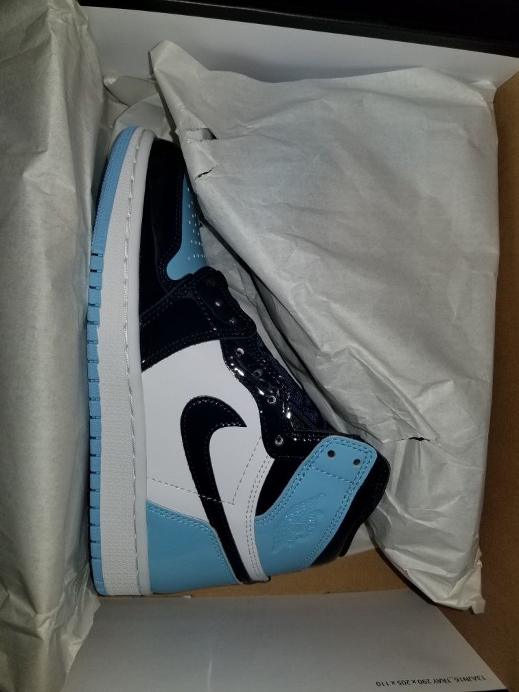 Air Jordan 1 "Blue Chill"