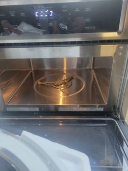 Microwave Oven