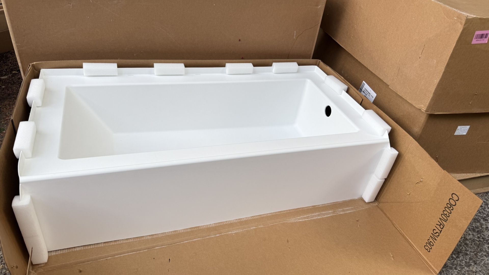 Bathtub new