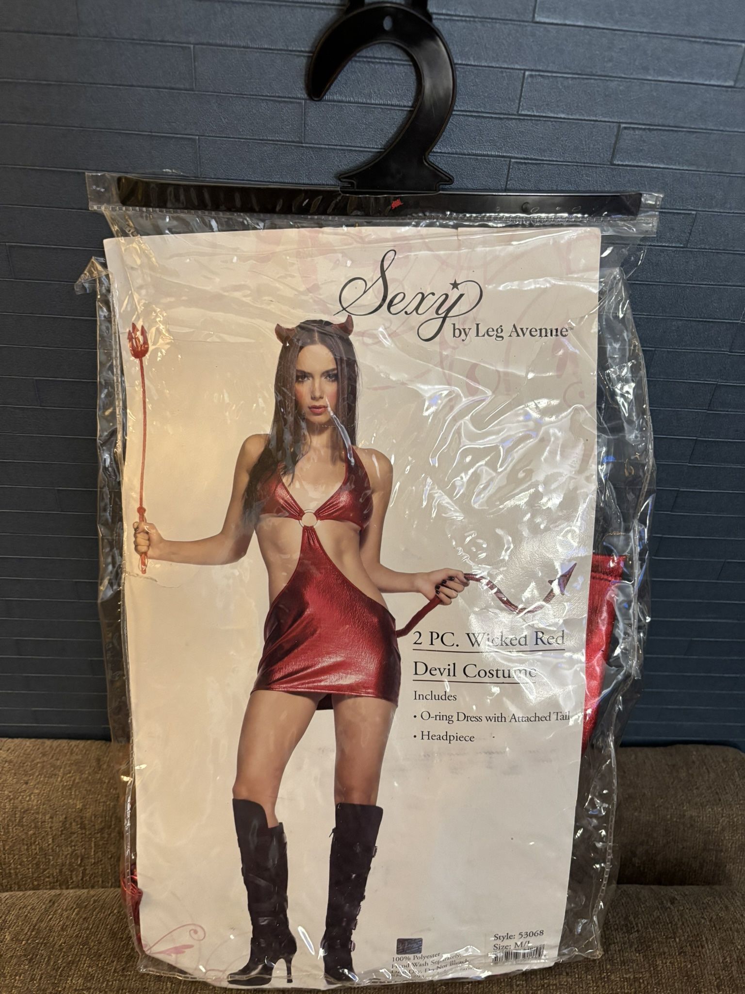 Costumes Halloween $20-25-30