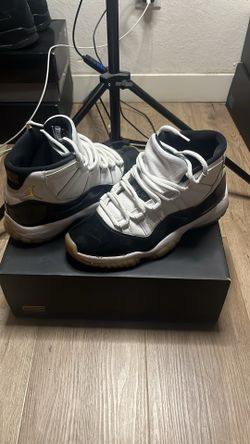 Jordan 11 8.5 *SHOOT OFFER*