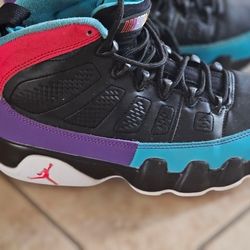 Air Jordan 9 Retro