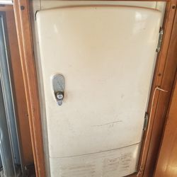 MARVEL Vintage Refrigerator Fridge Travel Trailer 1950's Classic Antique Old Electric Not Propane