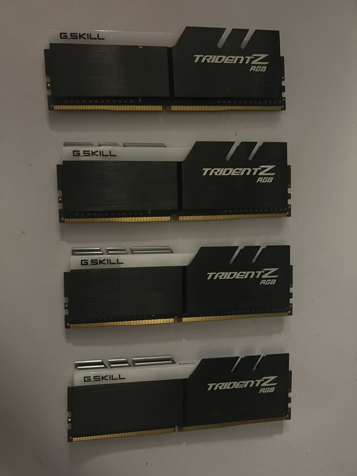 DDR4-3200 