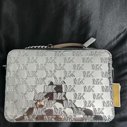 Michael Kors Jet Set Chrome Crossbody (NWT)