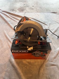 RIDGID 15 Amp 7-1/4 in. Circular Saw corded