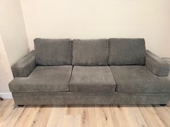 Gray couch with 2 matching chairs