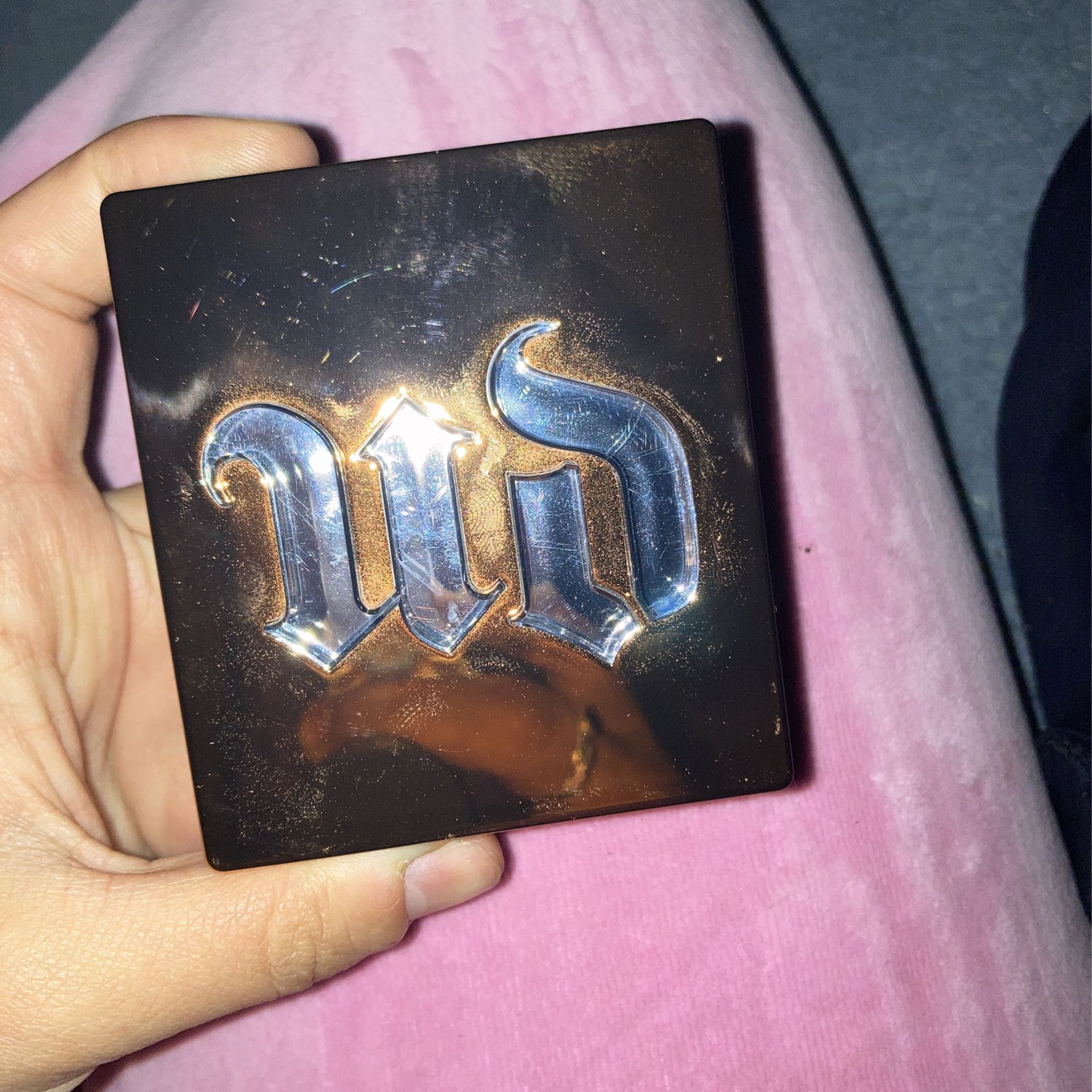 Urban Decay “stay Naked- Tha Fix”
