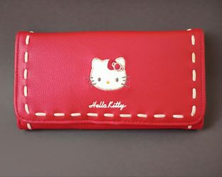 Hello Kitty Sanrio 2005 Edition Vintage Red Embroidered Wallet