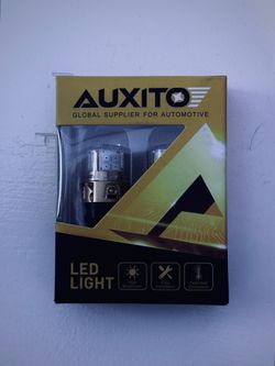 NEW 7440 / 7443 LED Flashing Brake Light Bulbs Red