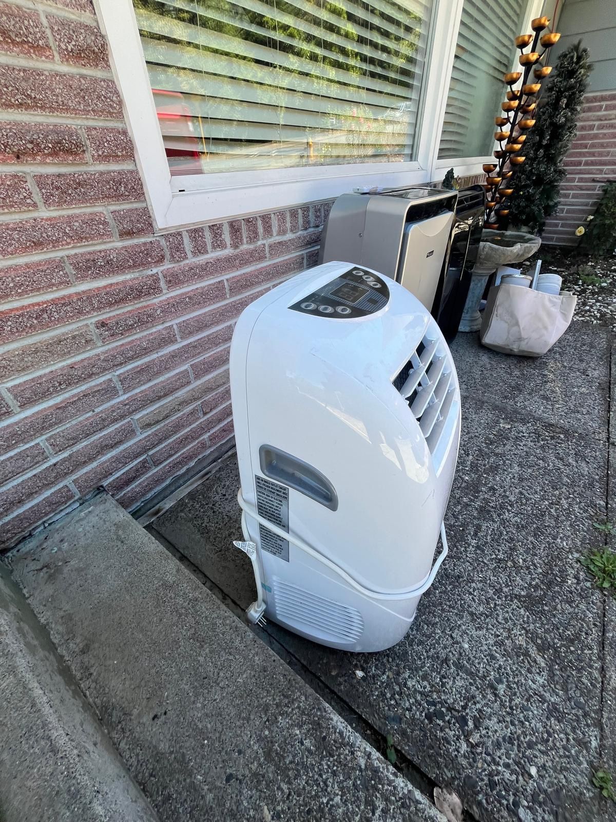 Air Conditioner