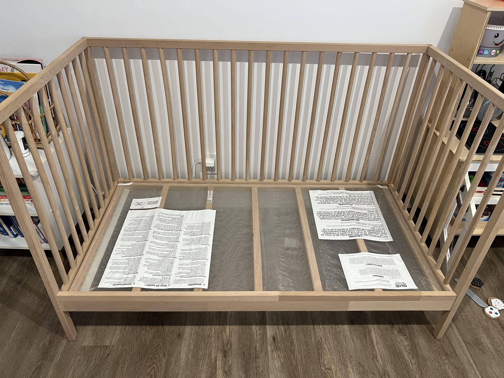 IKEA Sniglar Crib
