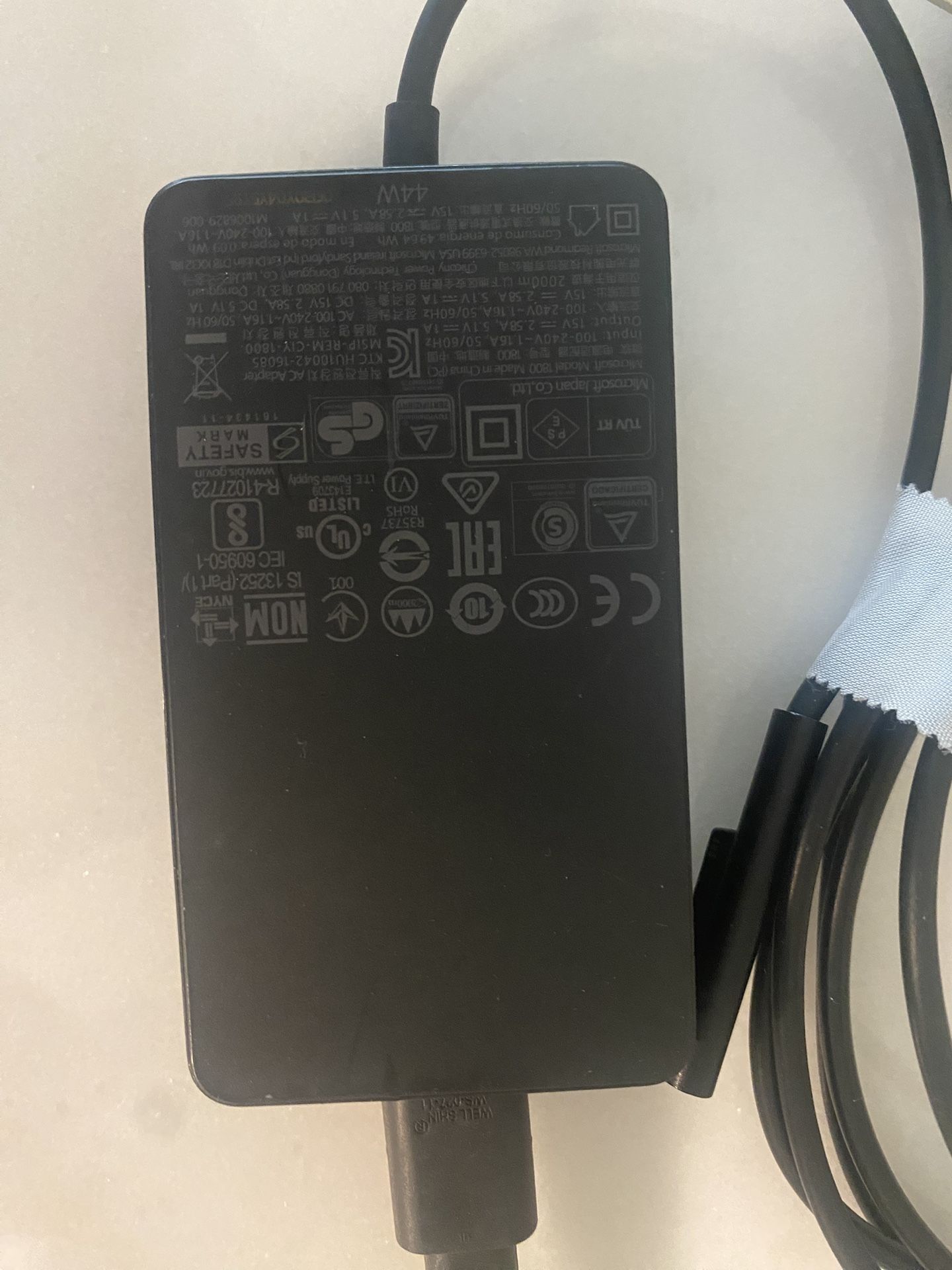 Charger Microsoft Surface
