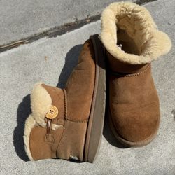UGG Australia Mini Bailey Button Boots - Chestnut