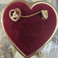 VTG Red Heart WOTM Women of The Moose FHC Gold Tone Pins Chain Order of Moose