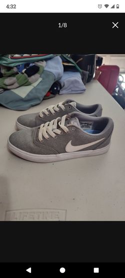 Women's Nikes $25