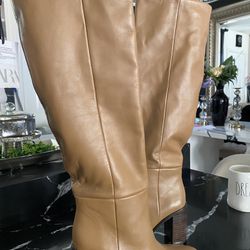 Leather Toffee Color Boots 
