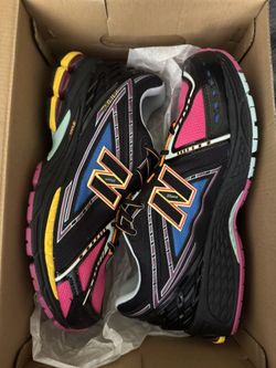 New Balance 1906r Neon Night Size 10