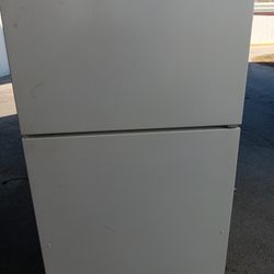 Refrigerator For Outdoors