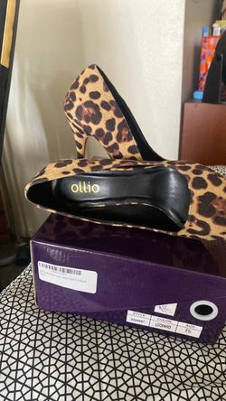 Ollio leopard pumps