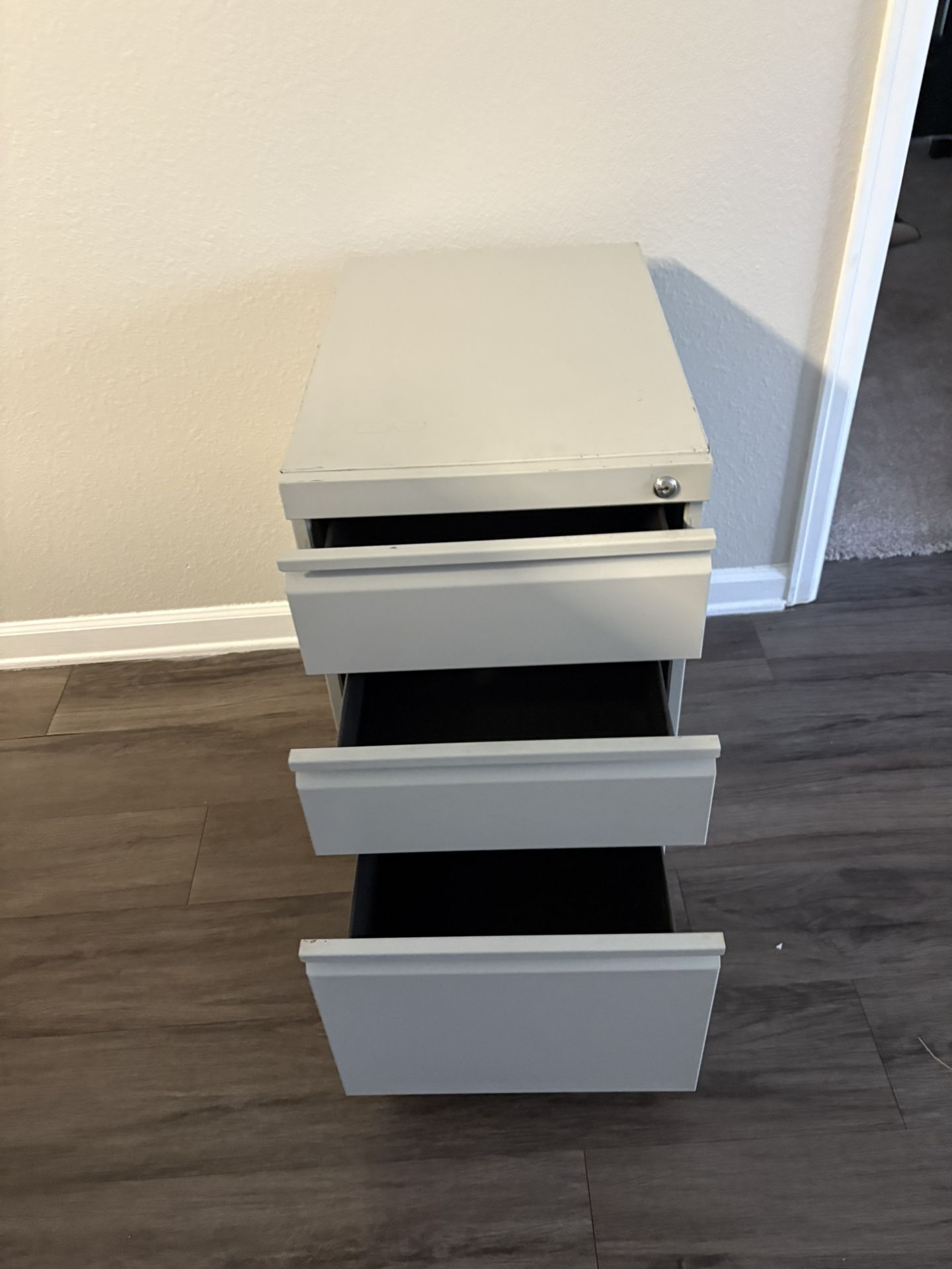 Filling Cabinet