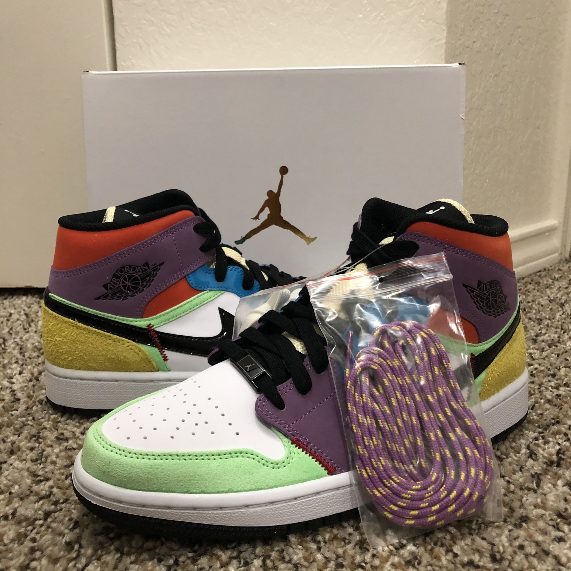 Air Jordan 1 Mid “MultiColor” SE