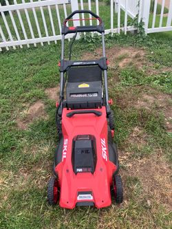 Electric lawn mower runs great