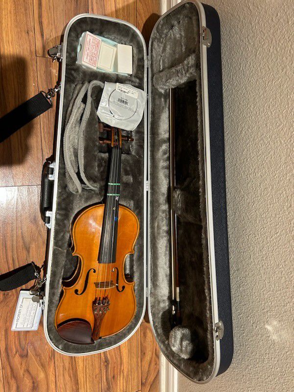 Yamaha Violin V5 4/4