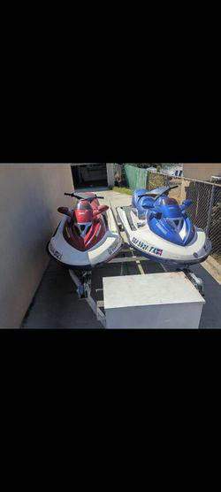2 SEADOO JET SKIS BOTH GTX FUEL INJECTION 130 HP FULLY SERVICED LAKE READY 3500 EACH BUY BOTH AND GET A FREE TRAILER