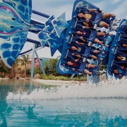 Sea World and Bush Gardens for Sale Please Call (contact info removed)  for a quicker response. Thanks!