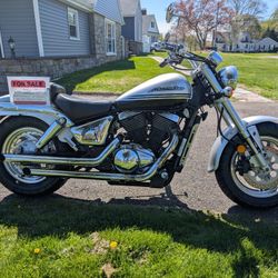 2003 Suzuki VZ800 Marauder