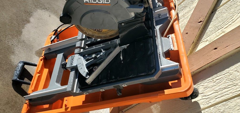 Rigid Wet Tile Saw