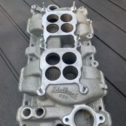 Edelbrock C26 Sbc Dual Quad Intake 