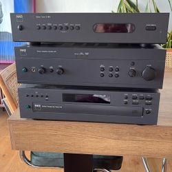 NAD STEREO AMP + Compact disc And stereo Tuner