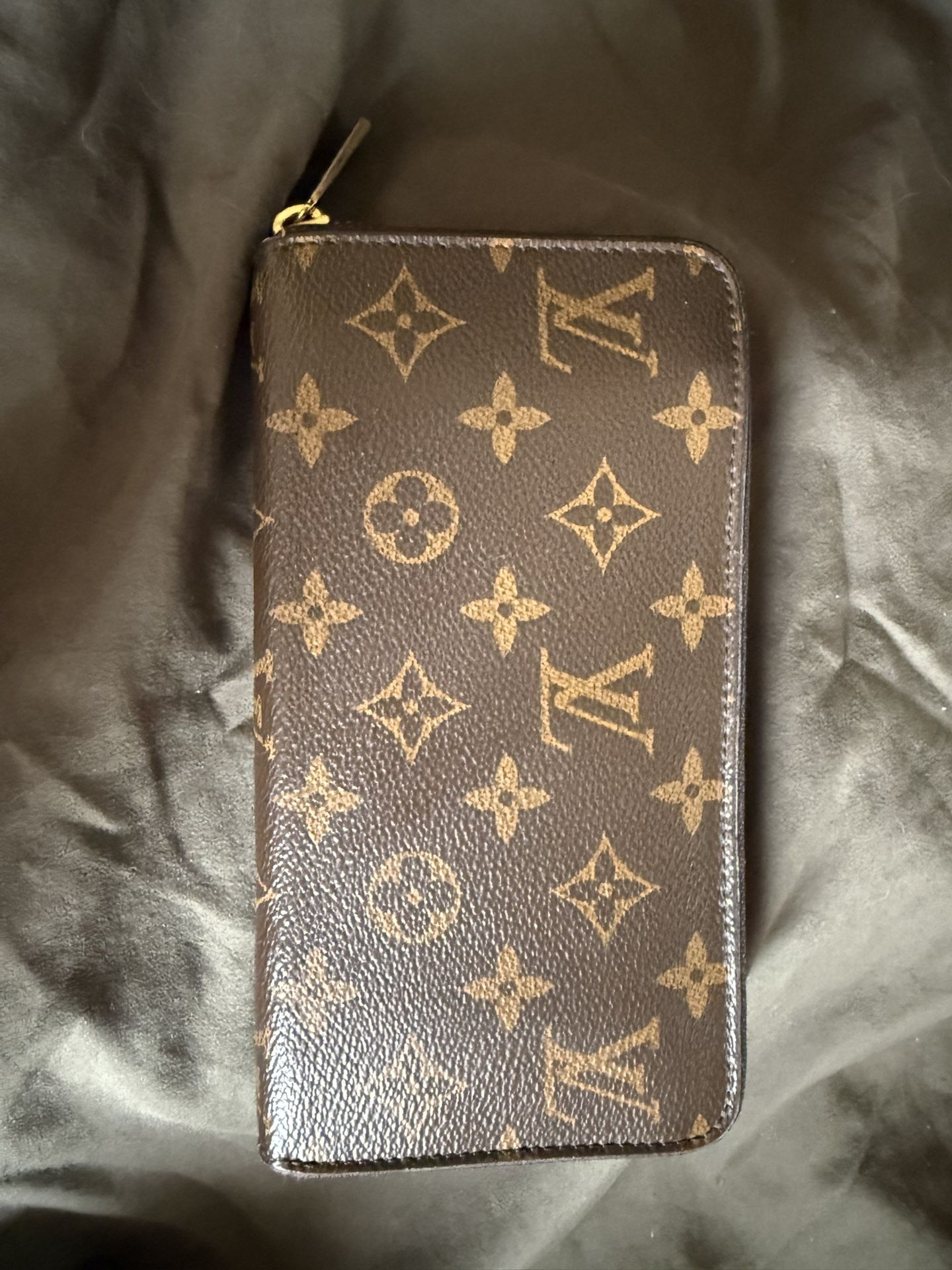 Louis Vuitton Wallet 
