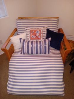 Twin Futon With Custom Cover Solid Oak