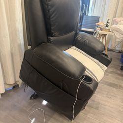 LIFT Recliner Chair