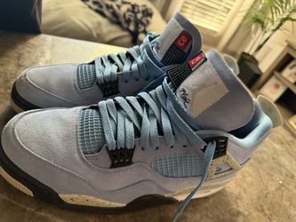 jordan 4 UNC Size 13