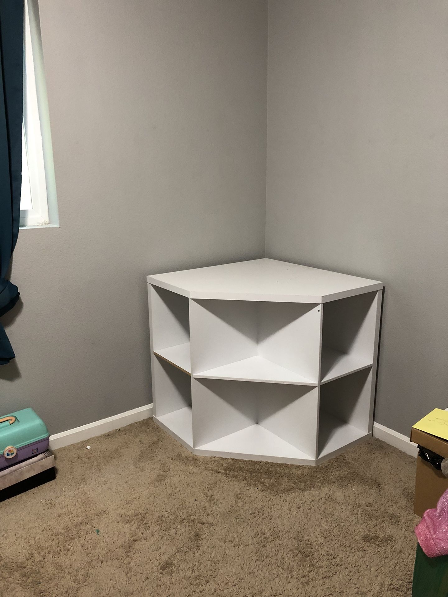 Corner Cube 2 tier Shelf - Bookshelf