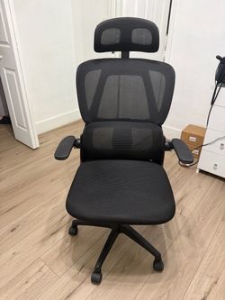 Computer chair