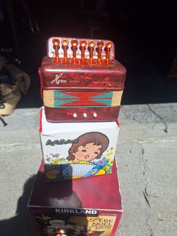 Acordeón antiguo