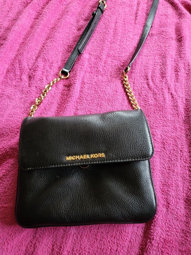 Michael Kors Crossbody Bag (Like New)